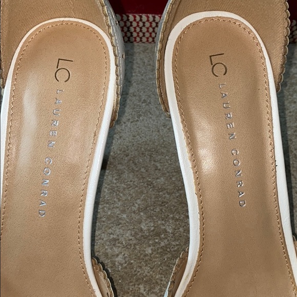 Heels - Picture 3 of 7